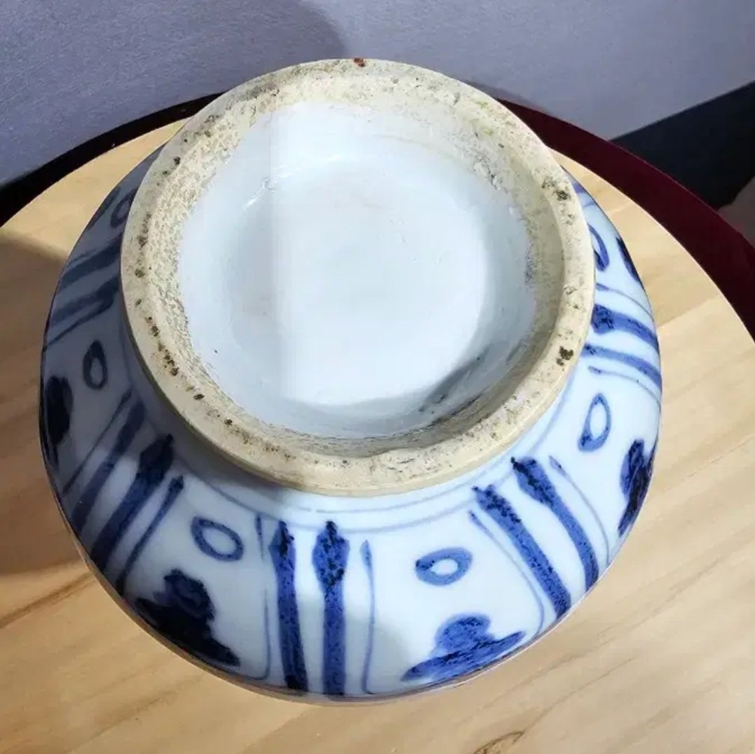 Chinese Style Blue and White Yuhuchunping (Pear-Shaped Vase) - view 2