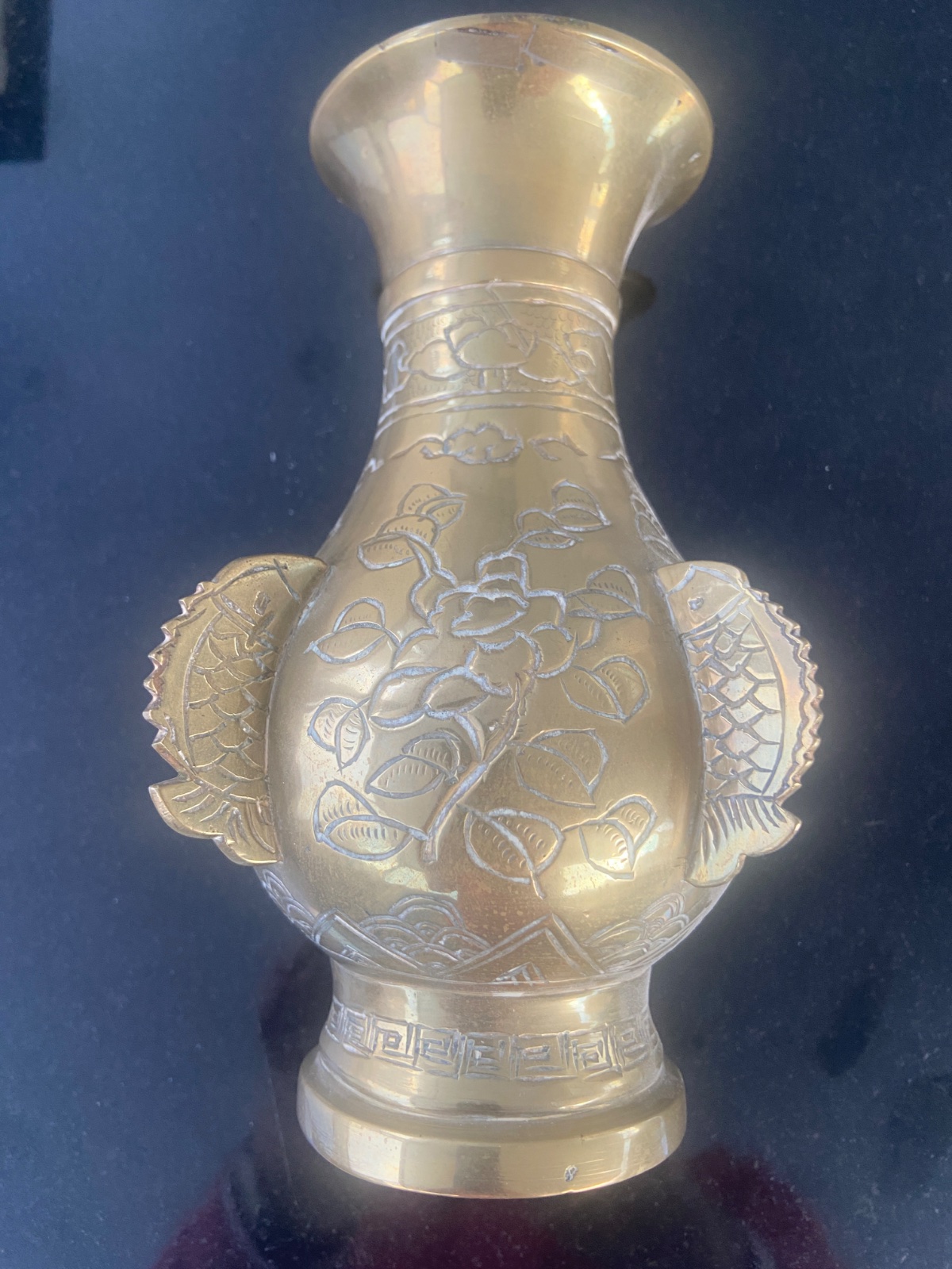 Chinese Brass 'Gu-style' Vase with Floral and Geometric Engravings - view 2