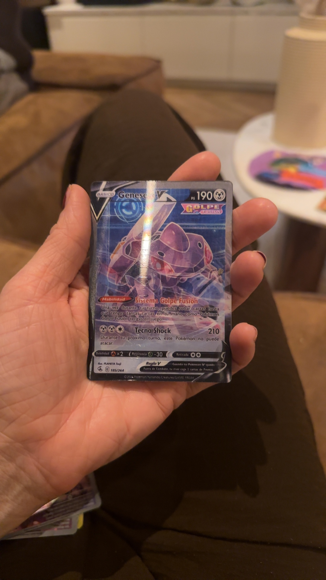 Genesect V - Fusion Strike (Spanish) [185/264] - trading-cards collectible