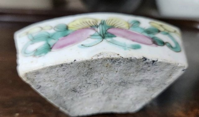 Chinese Export Famille Rose Inkstand Fragment - view 2