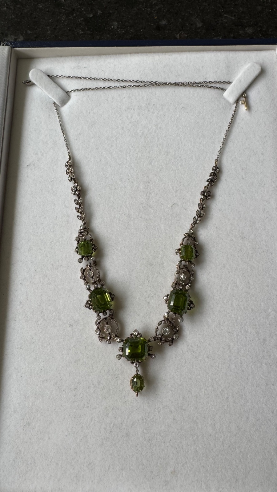 Edwardian Peridot and Diamond Garland Festoon Necklace - view 3