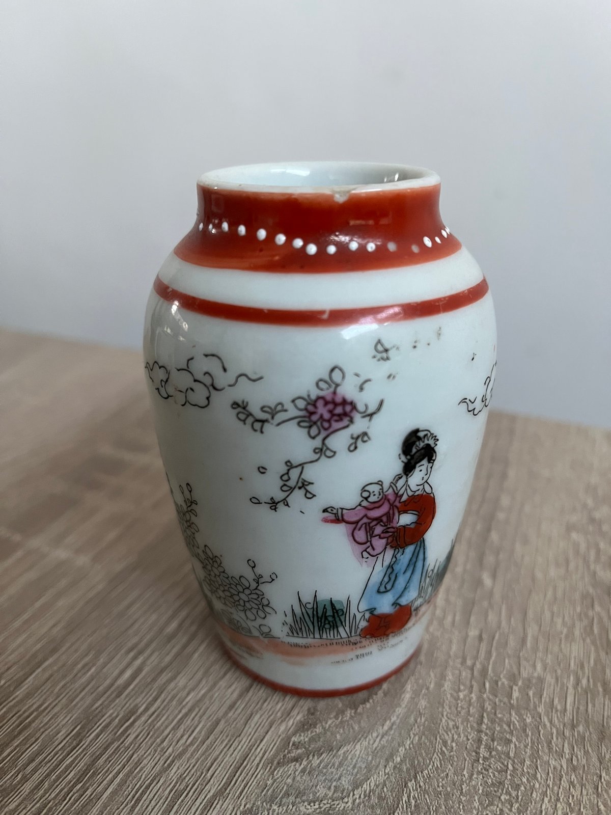 Chinese Export Porcelain Miniature Vase - view 2