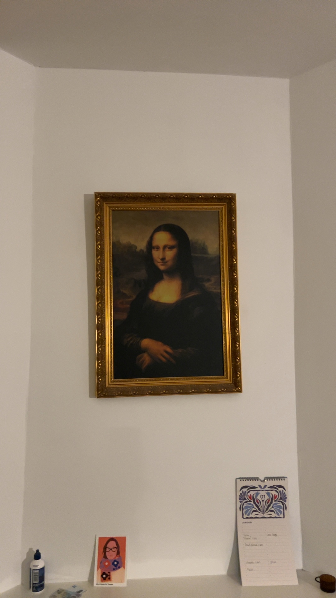 Reproduction Print of Leonardo da Vinci's Mona Lisa in a Gilt Frame