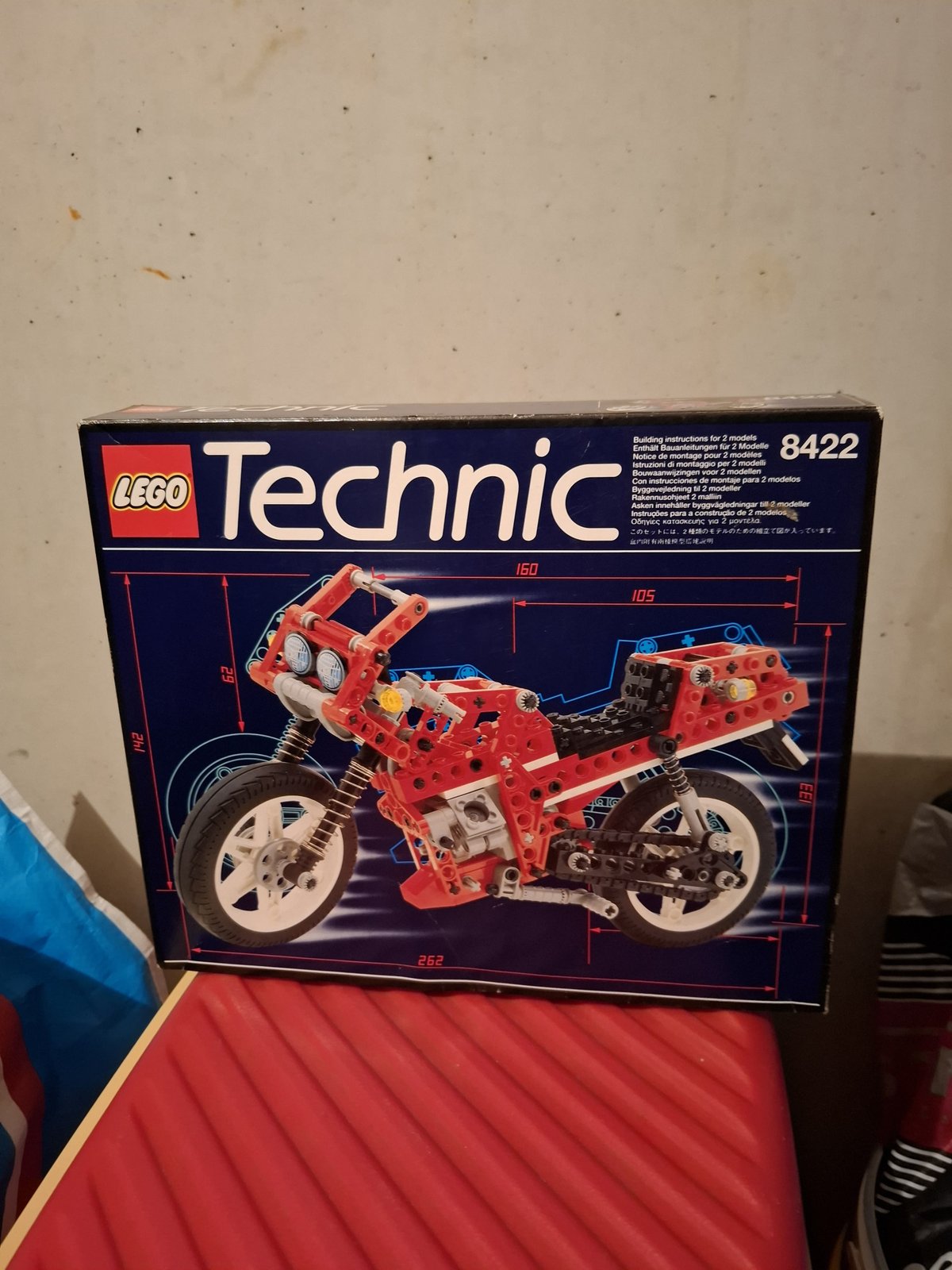LEGO Technic 8422 - Motorbike - view 2