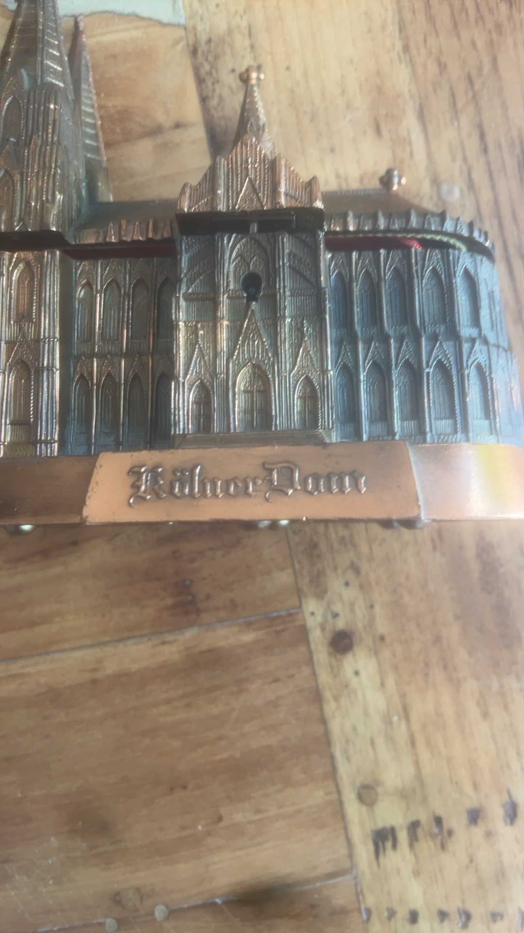 Kölner Dom Bronze-Finished Souvenir Jewelry Box - view 2