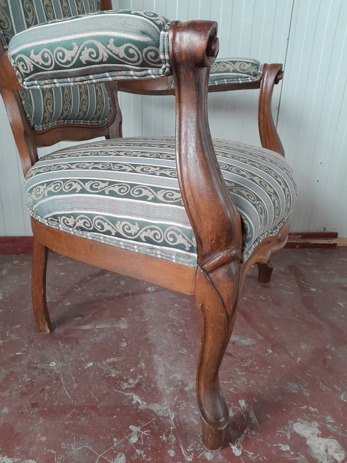 Louis XV Style Fauteuil à la Reine - view 2
