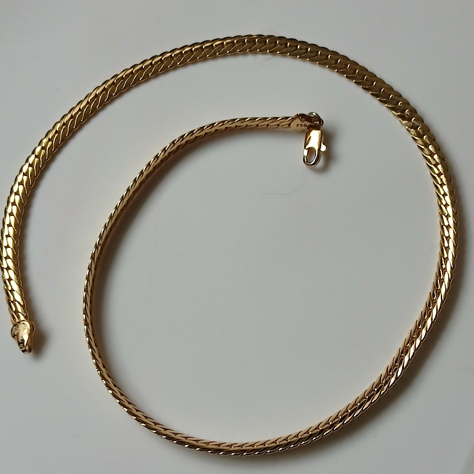 Italian 750 Gold Omega-Style Chain Necklace - view 2