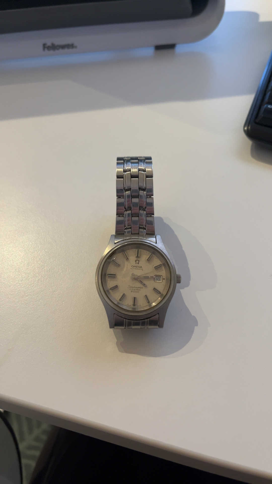 Omega Seamaster Automatic Ref. 166.010 with Date (Silver Dial, Steel) c.1960s - view 1