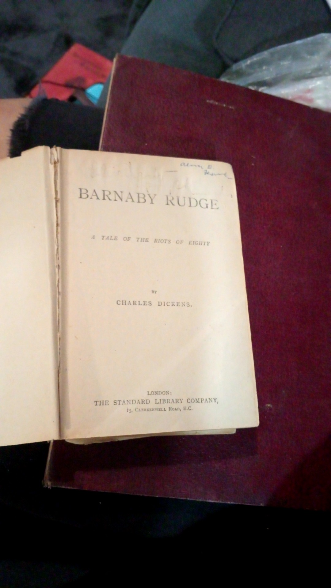 Charles Dickens - "Barnaby Rudge" (The Sunflower Library series) - view 3
