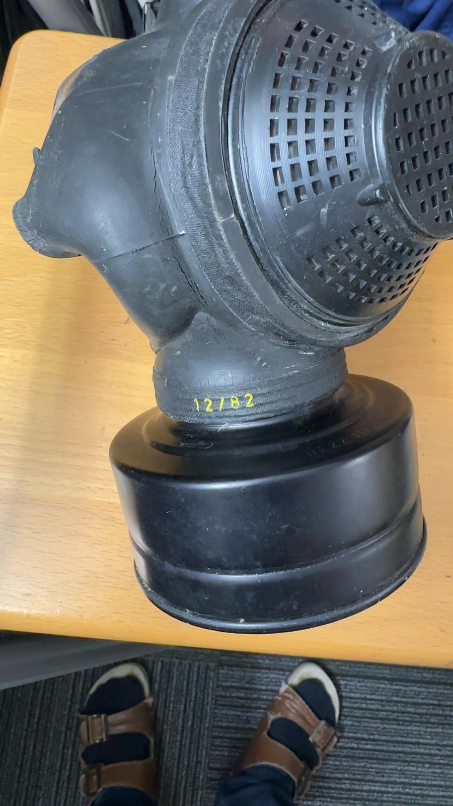 Finnish M/61 Gas Mask (Early Series) - view 2