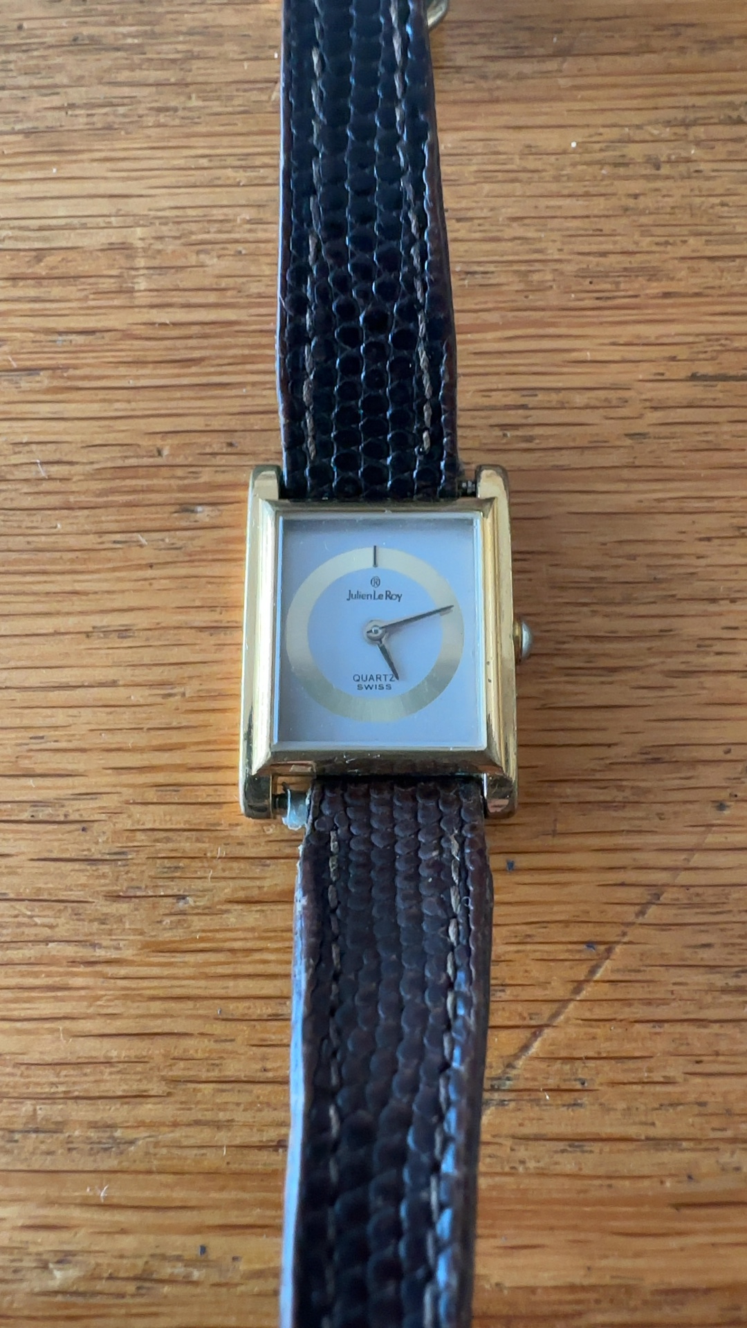 Julien Le Roy Quartz Tank Watch c.1980s - view 2