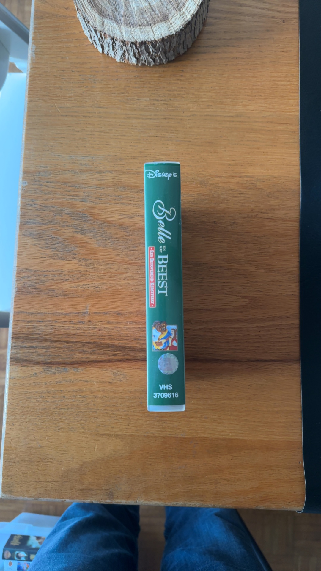 Belle en het Beest: Een Betoverend Kerstfeest (VHS) - view 2