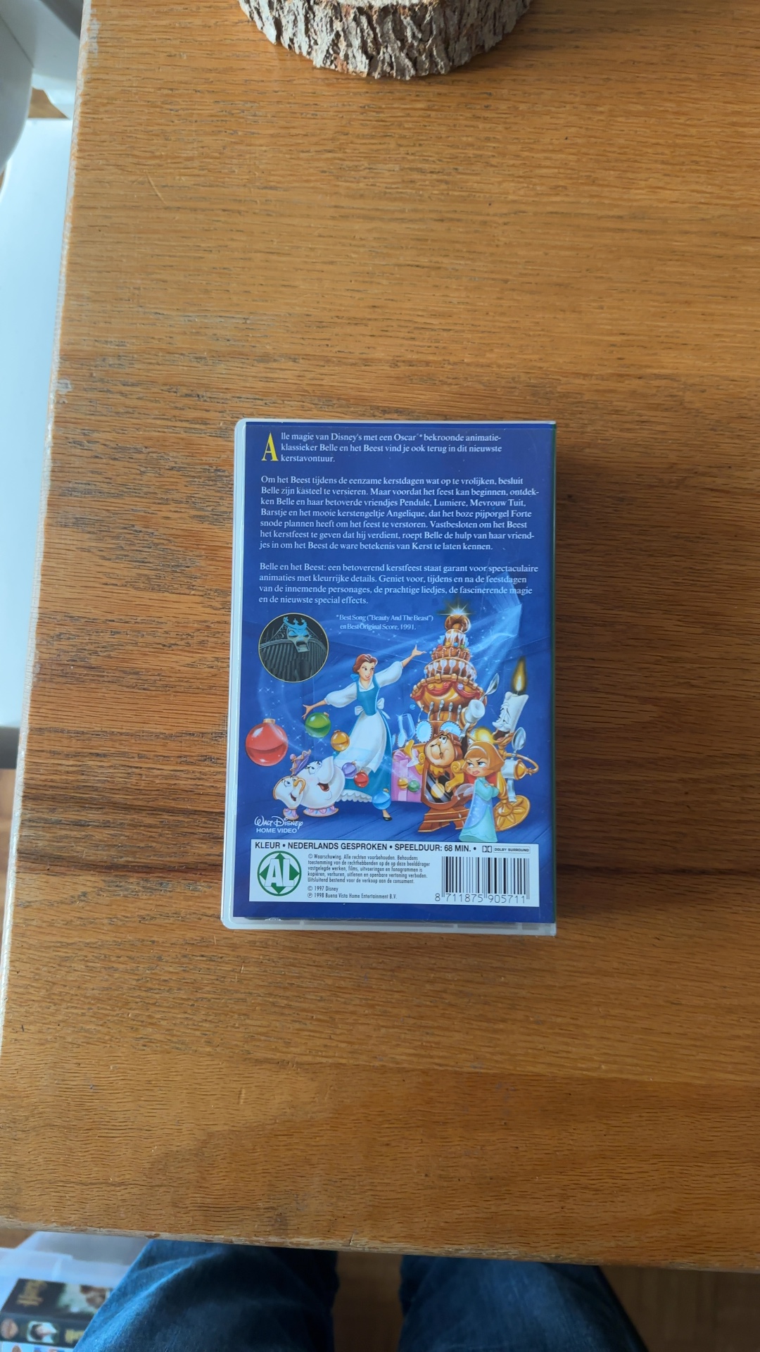 Belle en het Beest: Een Betoverend Kerstfeest (VHS) - view 3