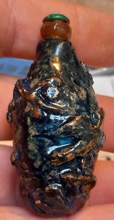 Chinese Relief-Molded 'Magpie and Prunus' Snuff Bottle - view 1