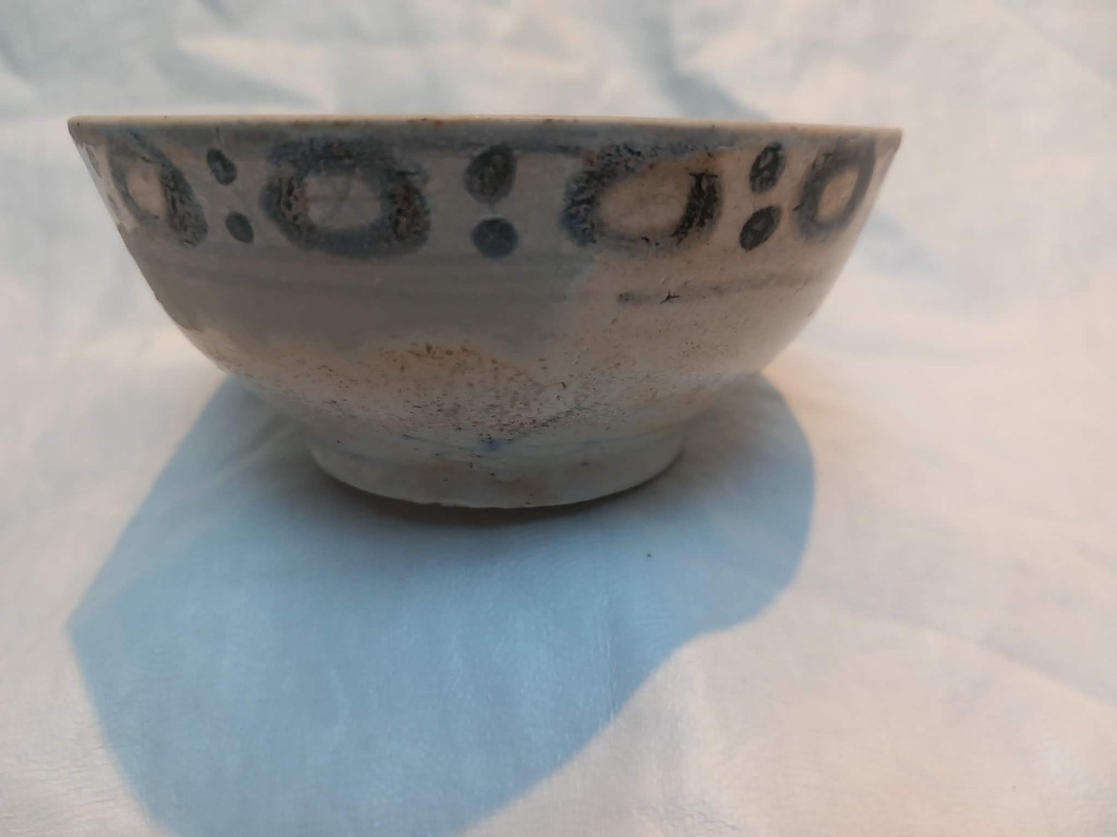 Chinese Provincial Blue and White 'Shipwreck' Bowl - view 2