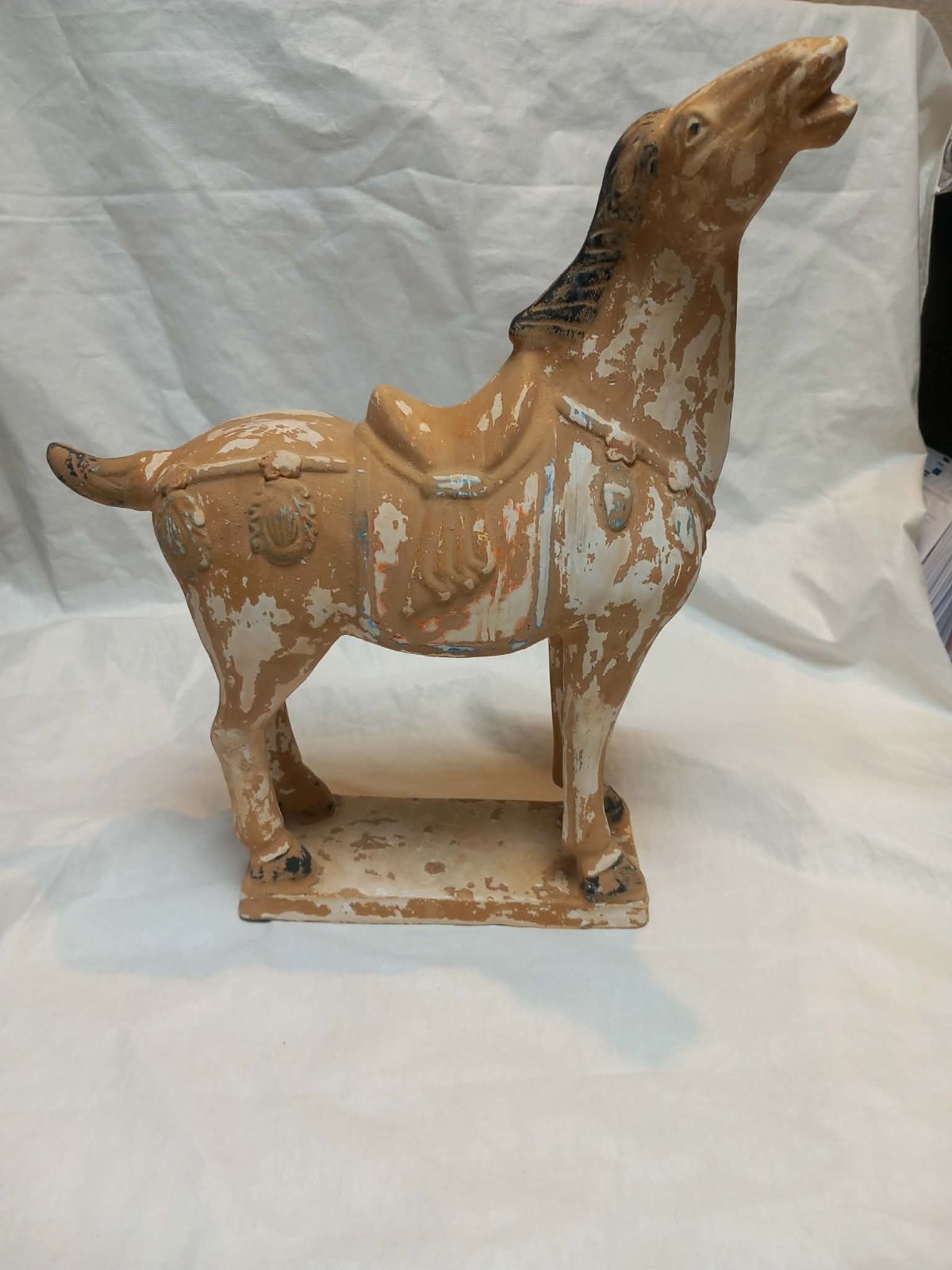 Chinese Terracotta 'Tang Style' Prancing Horse - view 3