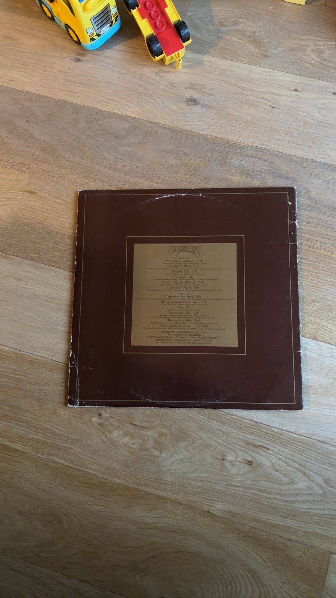 The Carpenters - The Singles 1969-1973 (A&M Records SP-3601) - view 2