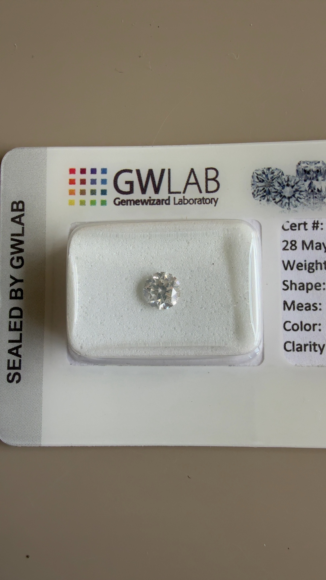 0.45ct Round Brilliant Diamond (F/VS2) in GWLAB Sealed Blister Pack - gemstones collectible