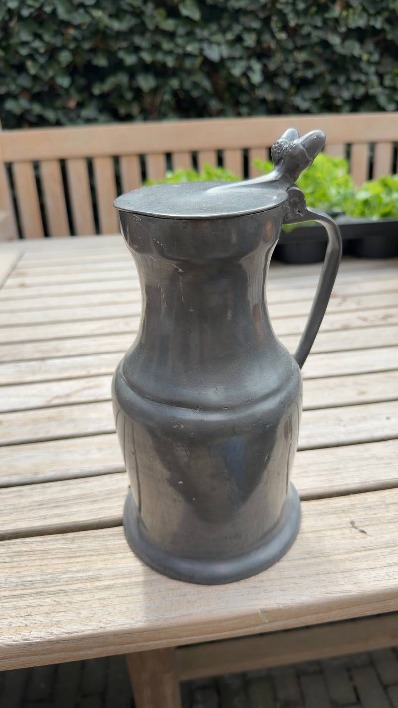 Continental Pewter Baluster Measure - 'Lidded Pinte' (Acorn Thumbpiece) c. 1820-1860 - antiques collectible