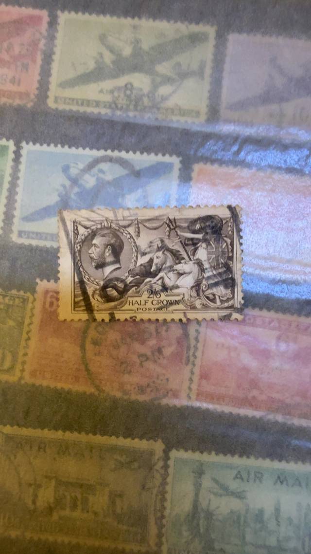 Great Britain King George V 2/6 and 5/- "Seahorses" Stamps - stamps collectible