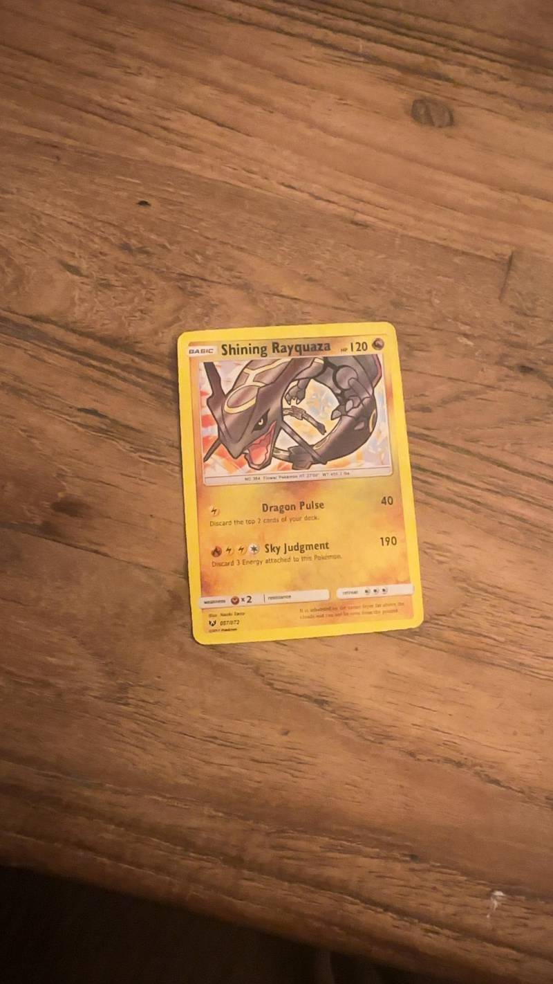Shining Rayquaza - Shining Legends (Holo Rare) [057/072] - trading-cards collectible