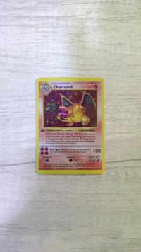 Charizard - Base Set (1st Edition Holofoil) [4/102] - view 3