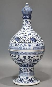 Chinese Blue and White Reticulated Incense Burner - view 1