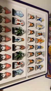 Dragon Ball Z Chess Set - DeAgostini (2002) - view 2