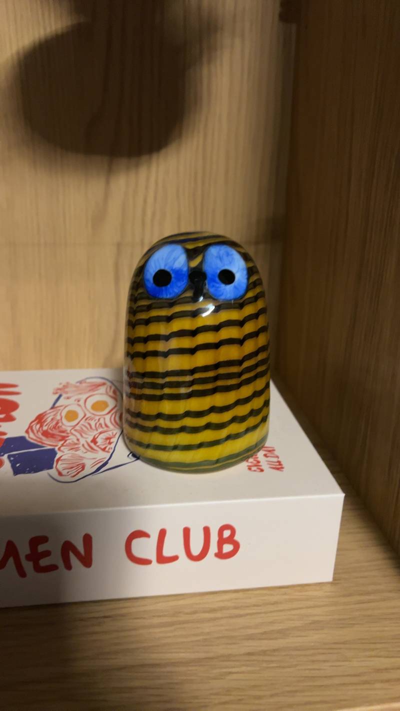 Iittala Nuutajärvi Oiva Toikka Glass Bird - 'Ugla' (Owl) Yellow and Black Striped - ceramics collectible