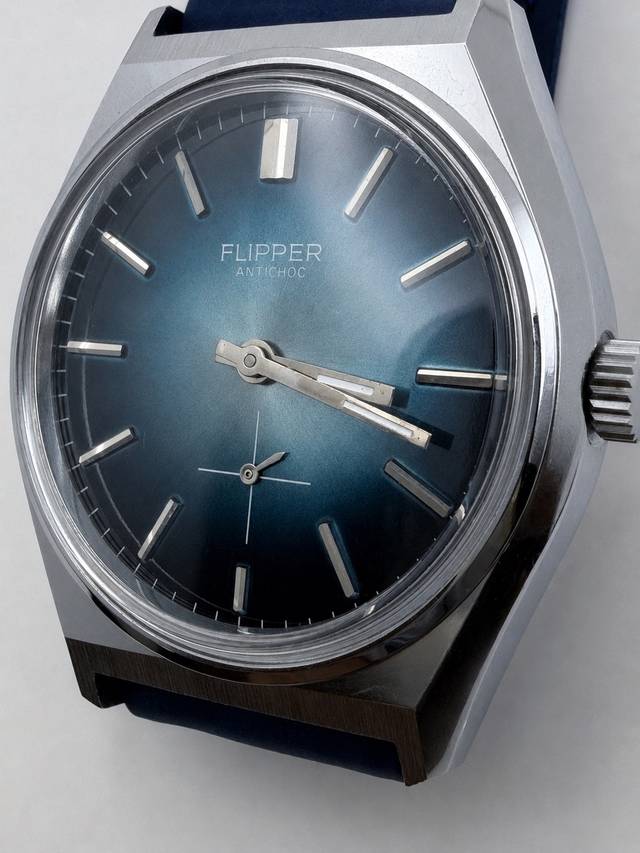 Flipper Antichoc Blue Fumé Dial c.1970s - watches collectible