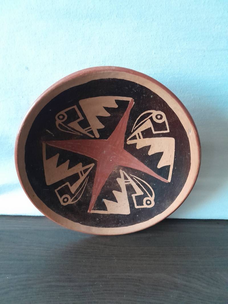 Pre-Columbian Style Terracotta Bowl with Geometric-Zoomorphic Motifs - tribal collectible