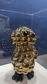 "Scoop" Sculpture by Raider - view 2