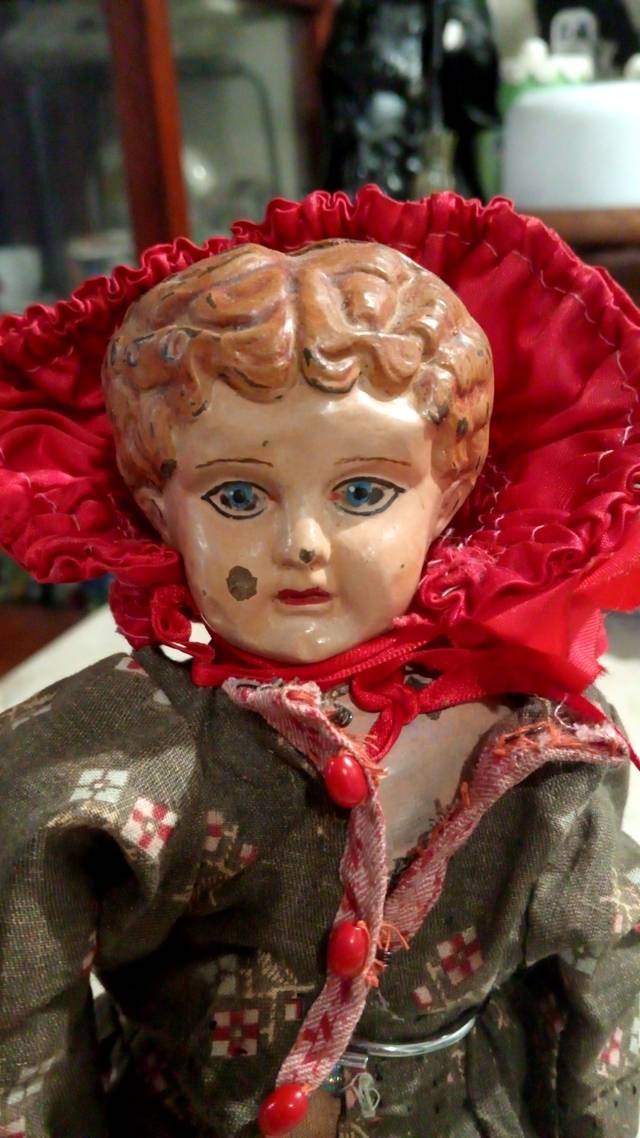 Greiner-type Papier-Mâché Doll (mid-to-late 19th Century) - toys collectible