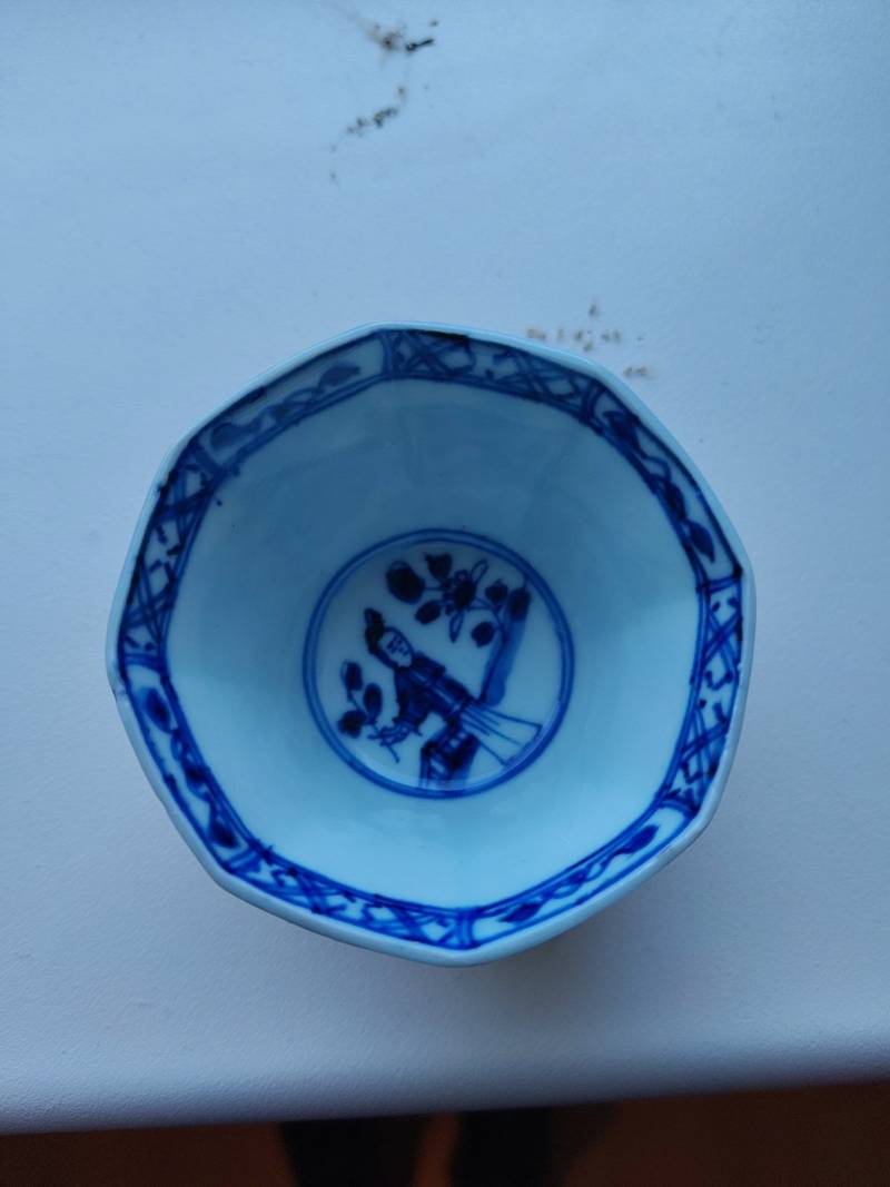 Chinese Blue and White Octagonal Cup, Late Qing to Republic Period (c. 1880–1930) - ceramics collectible