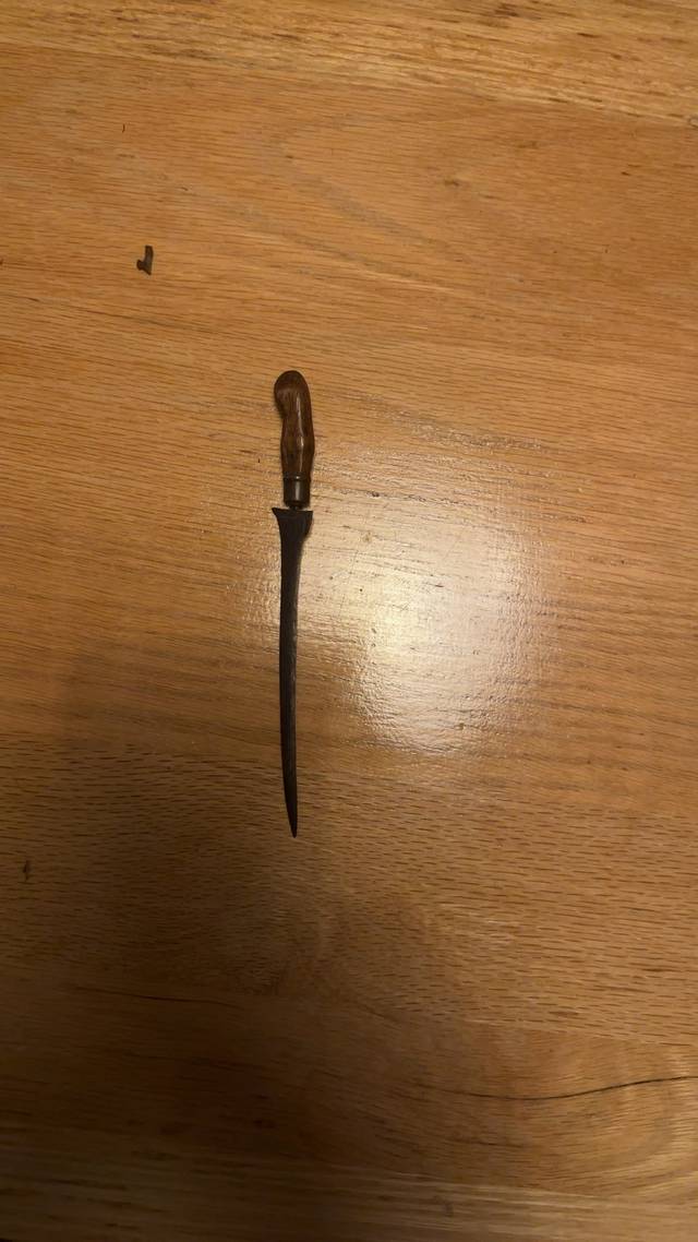 Indonesian Miniature Keris (Kris) Dagger - militaria collectible