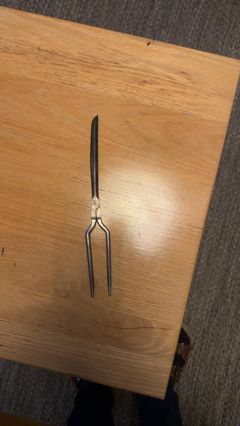 Victorian Marcel Curling Tongs (Hair Styling Iron) - antiques collectible