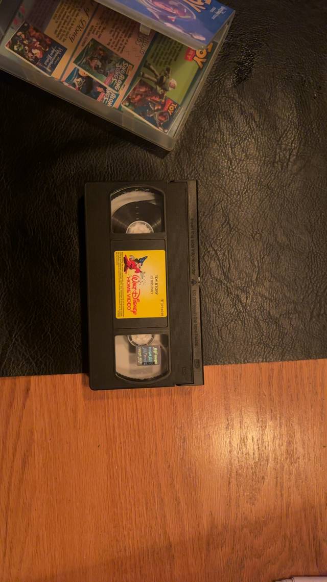 Toy Story VHS (Walt Disney Home Video) - PAL International Release - collectibles collectible