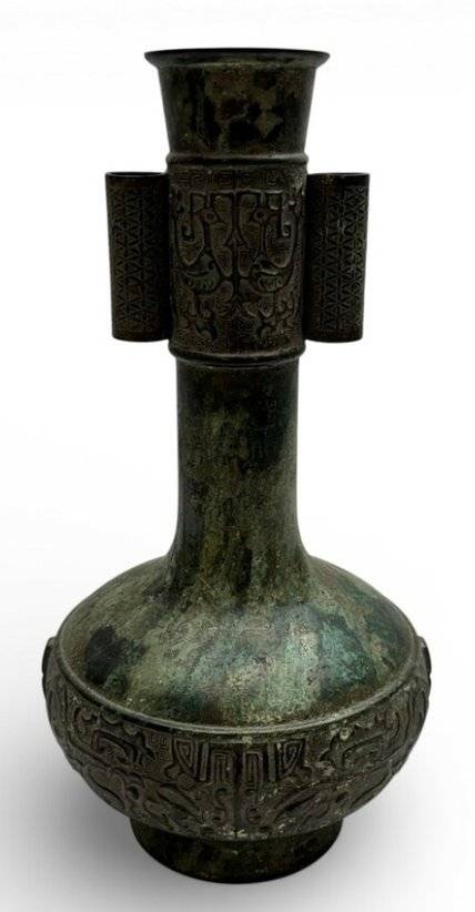 Chinese Archaistic Bronze 'Arrow' Vase (Touhu), Qing Dynasty Style - militaria collectible