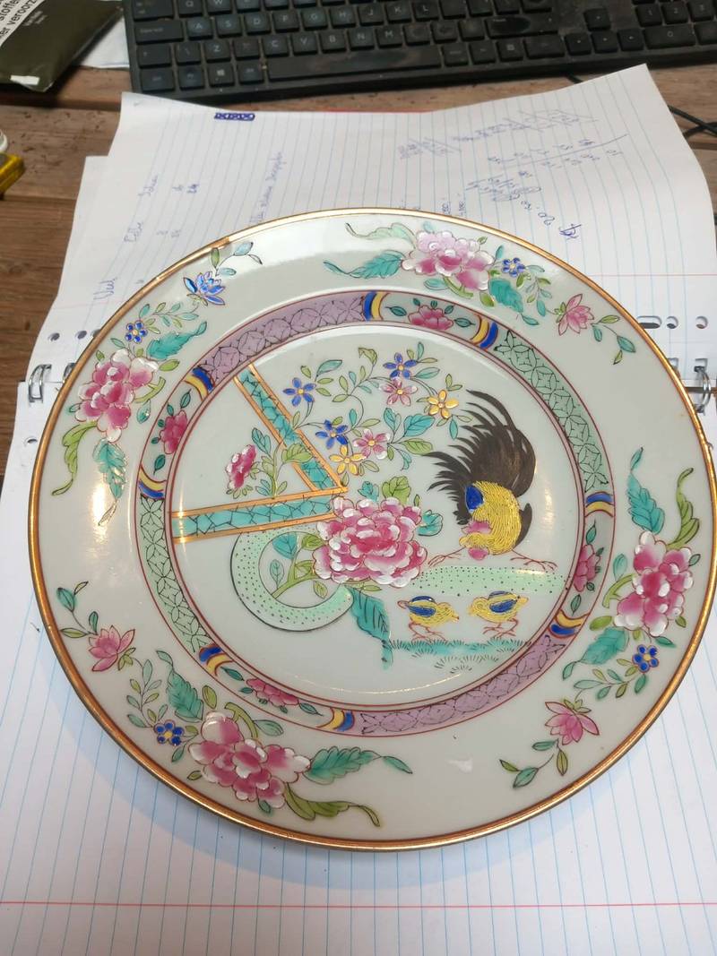 Famille Rose 'Rooster' Porcelain Plate - ceramics collectible