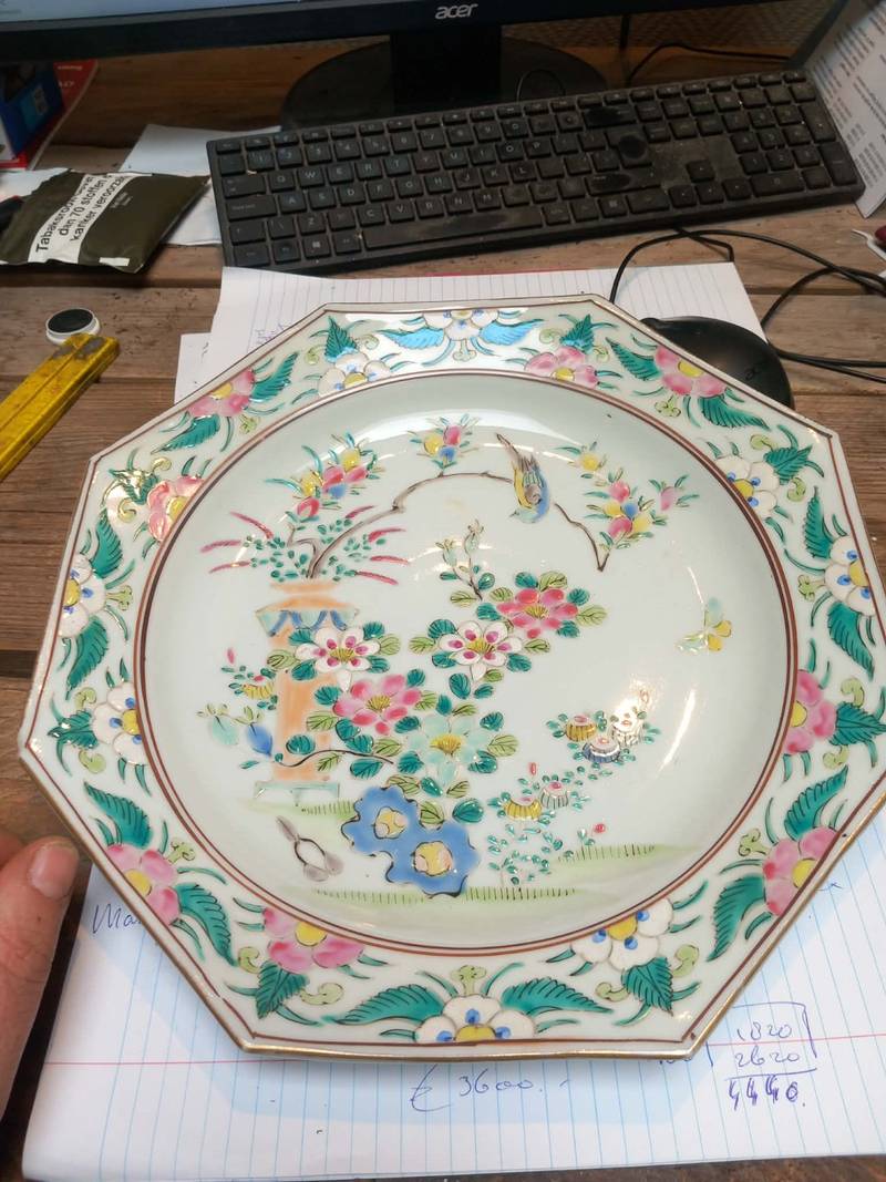 Octagonal Kakiemon-style Porcelain Charger - ceramics collectible
