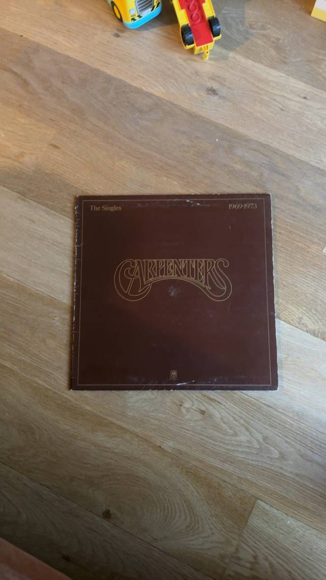The Carpenters - The Singles 1969-1973 (A&M Records SP-3601) - vinyl collectible