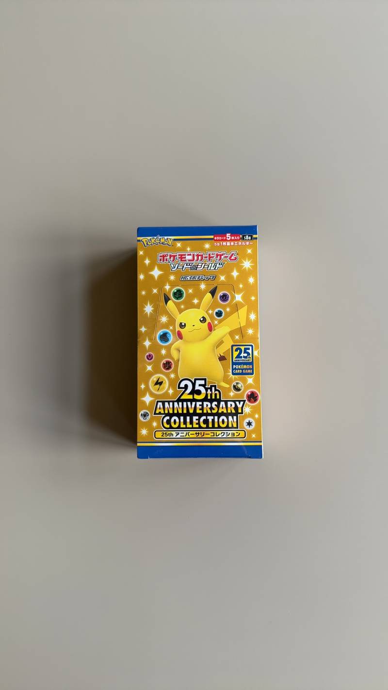 Pokémon TCG 25th Anniversary Collection Booster Box [s8a] - trading-cards collectible