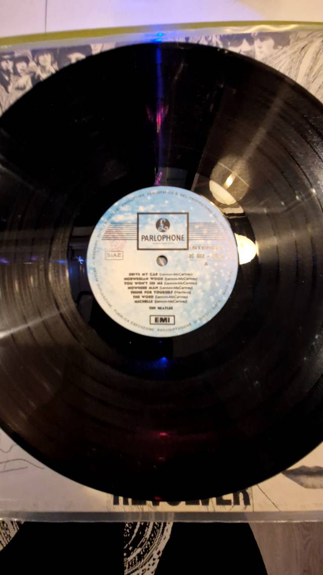The Beatles - Rubber Soul (Parlophone 3C 062-04115, c. 1970s) Italian Pressing, Blue Cloud Label - vinyl collectible